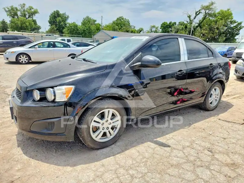 2012 Chevrolet Sonic photo