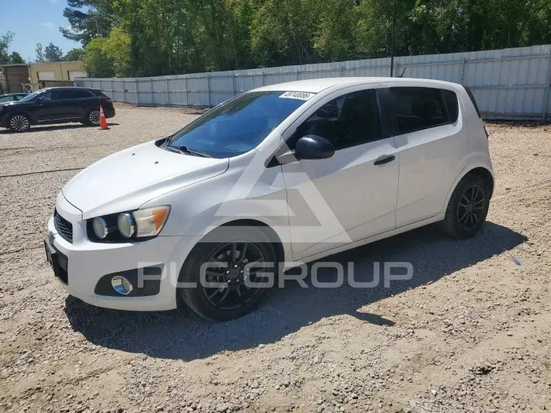 2012 Chevrolet Sonic photo