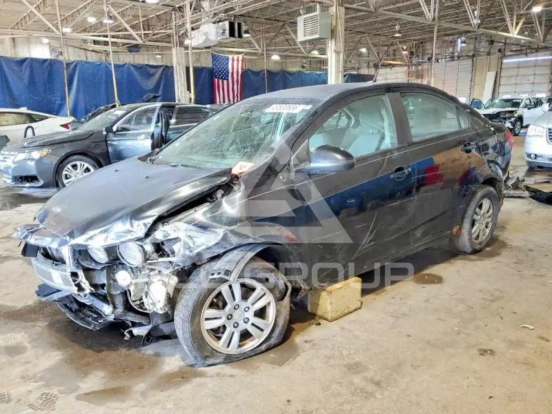 2012 Chevrolet Sonic фото
