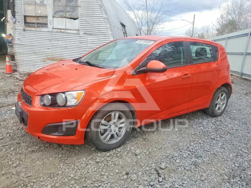 2012 Chevrolet Sonic фото