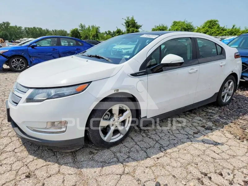 2012 Chevrolet Volt photo