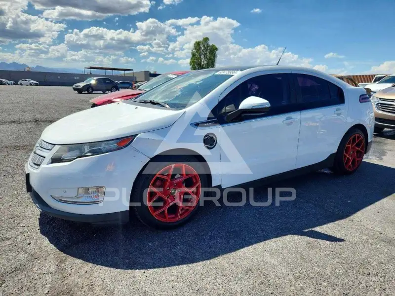 2012 Chevrolet Volt фото