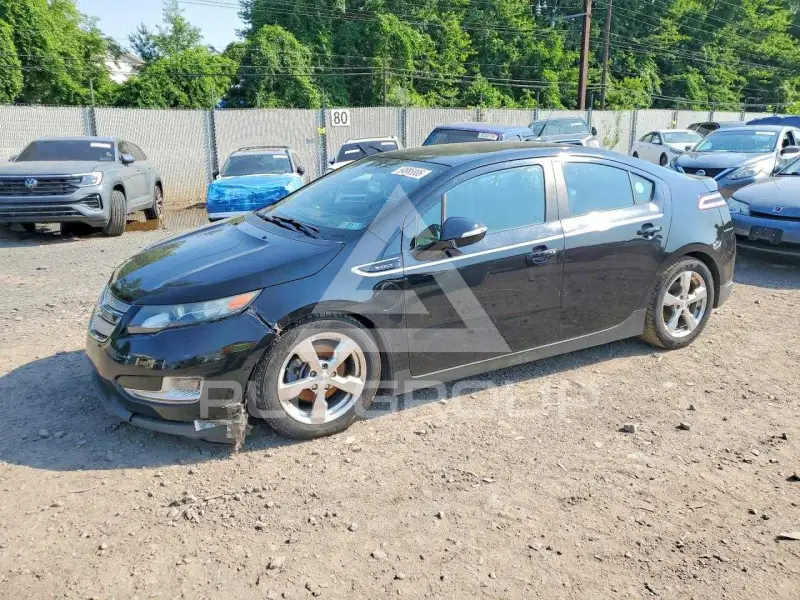 2012 Chevrolet Volt photo