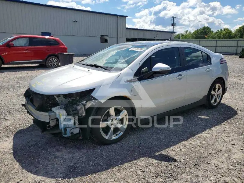 2012 Chevrolet Volt photo