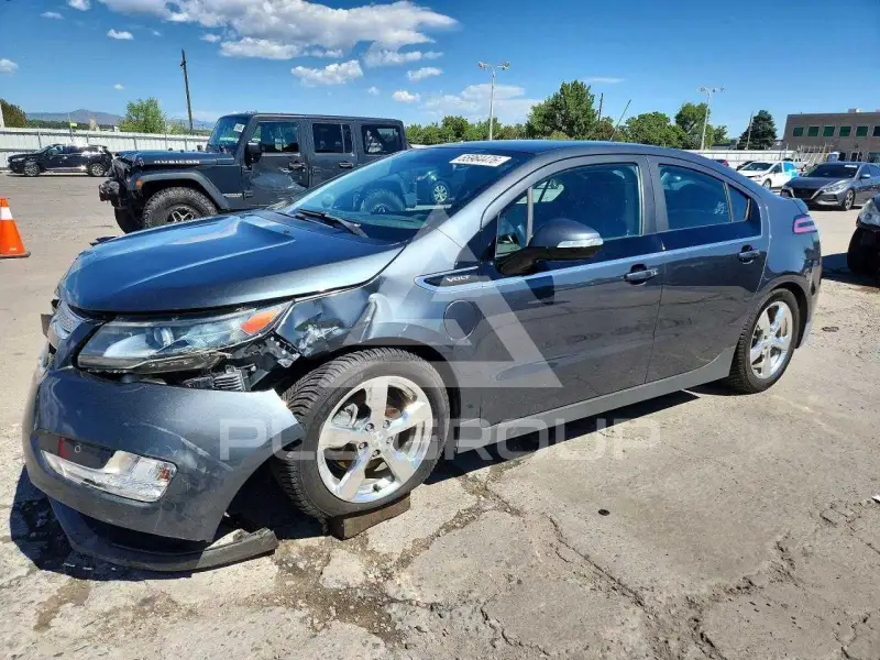 2012 Chevrolet Volt photo