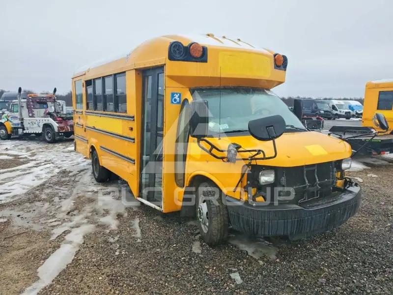 2012 Chevrolet Express фото