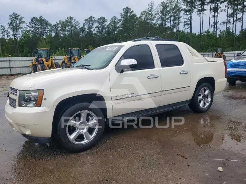2012 Chevrolet Avalanche фото