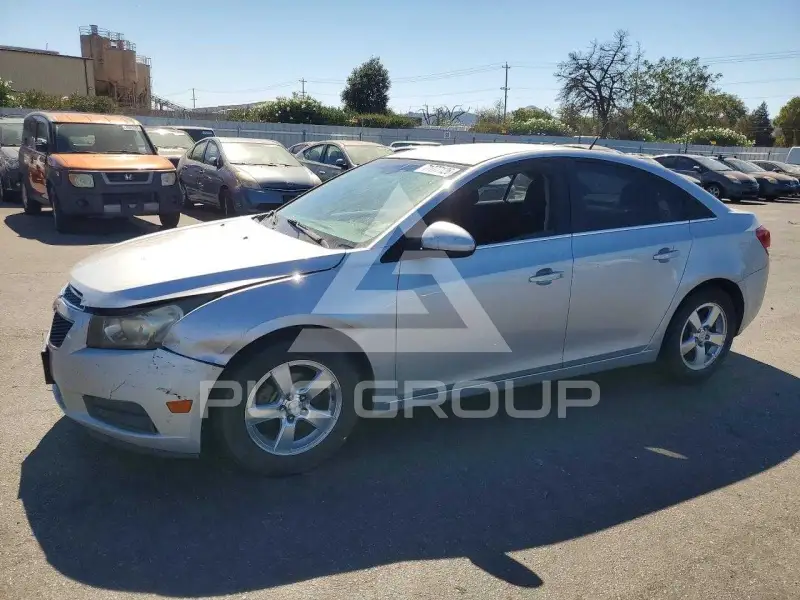 2012 Chevrolet Cruze фото