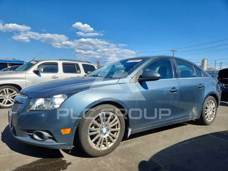2012 Chevrolet Cruze фото
