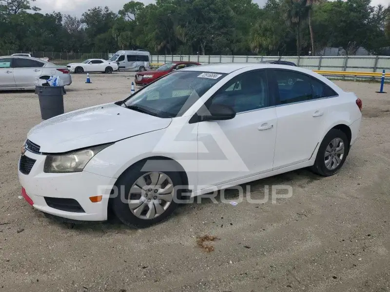 2012 Chevrolet Cruze фото