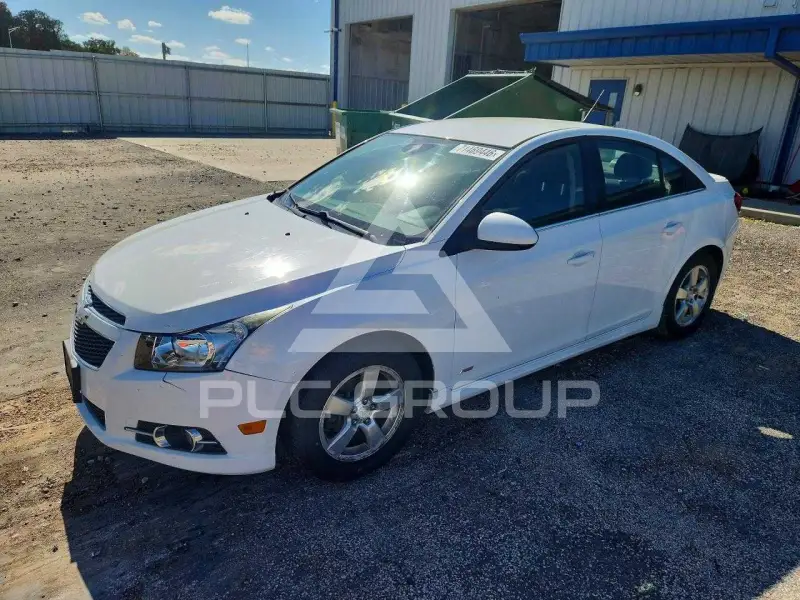 2012 Chevrolet Cruze фото