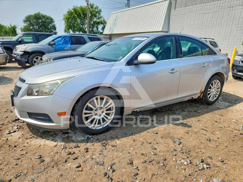 2012 Chevrolet Cruze photo