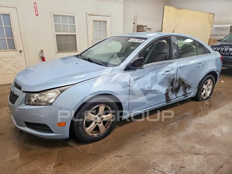 2012 Chevrolet Cruze photo