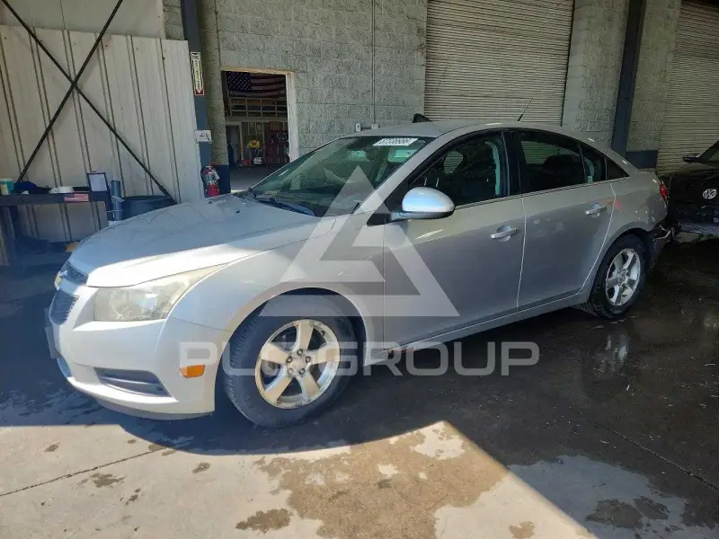 2012 Chevrolet Cruze фото