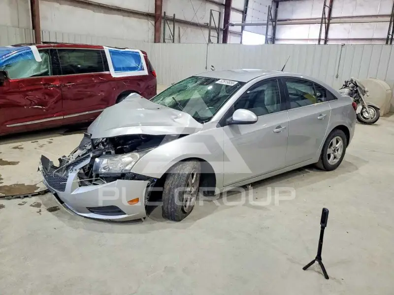 2012 Chevrolet Cruze photo
