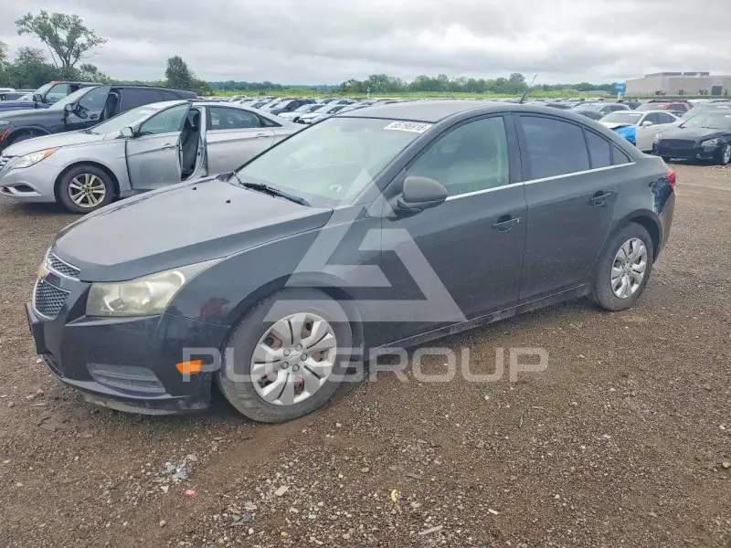 2012 Chevrolet Cruze photo