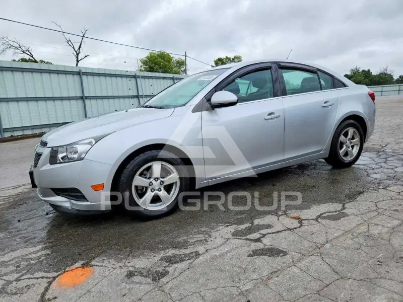 2012 Chevrolet Cruze фото