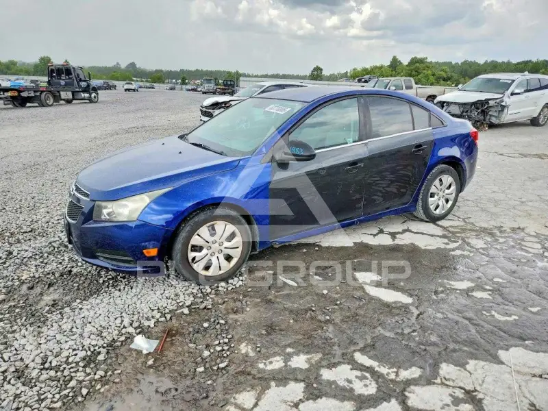 2012 Chevrolet Cruze фото