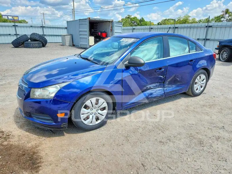 2012 Chevrolet Cruze photo