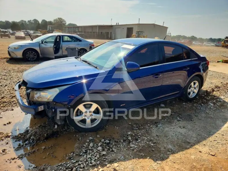 2012 Chevrolet Cruze фото