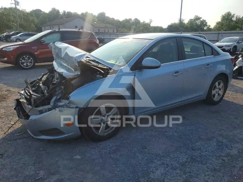 2012 Chevrolet Cruze фото