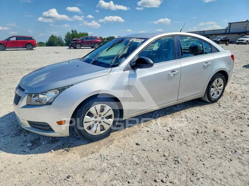 2012 Chevrolet Cruze фото