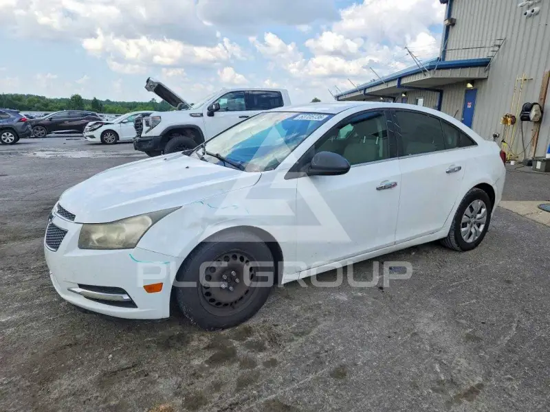 2012 Chevrolet Cruze фото