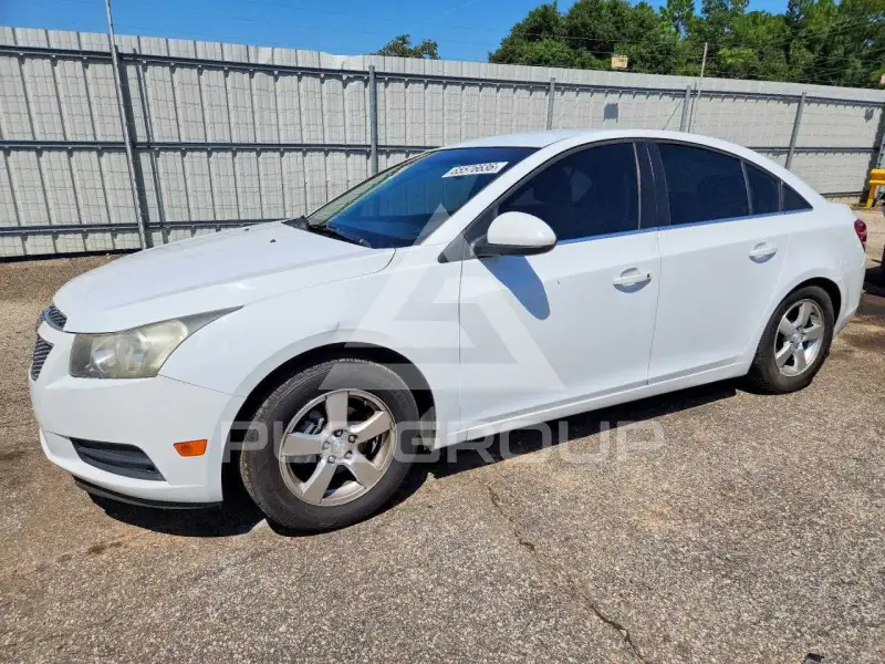 2012 Chevrolet Cruze фото