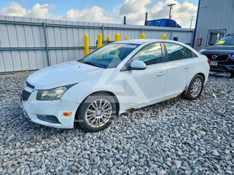 2012 Chevrolet Cruze фото