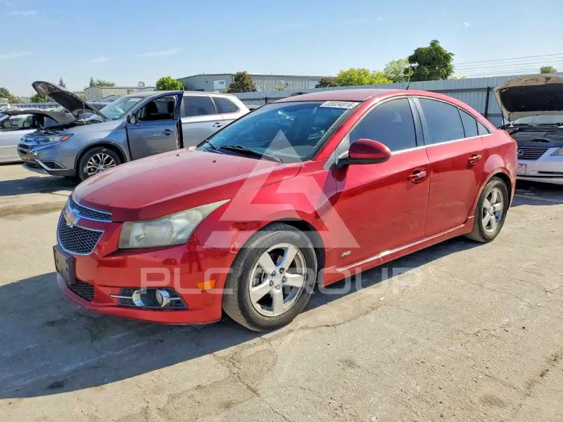2012 Chevrolet Cruze photo