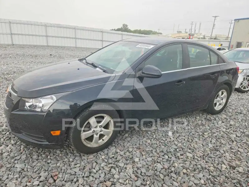 2012 Chevrolet Cruze photo