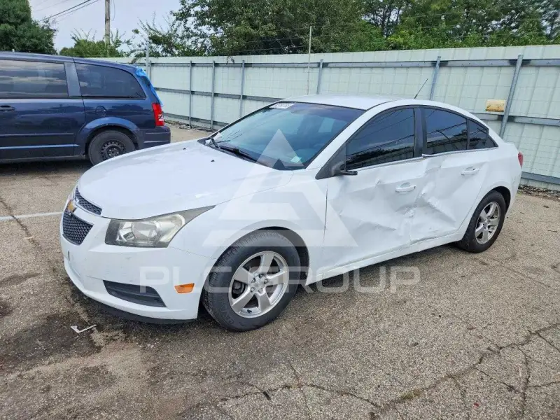 2012 Chevrolet Cruze фото
