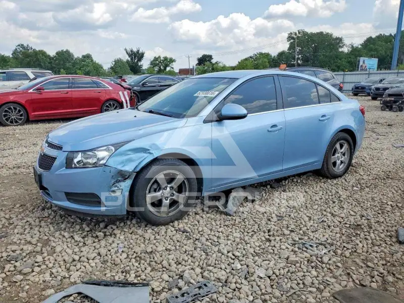 2012 Chevrolet Cruze photo