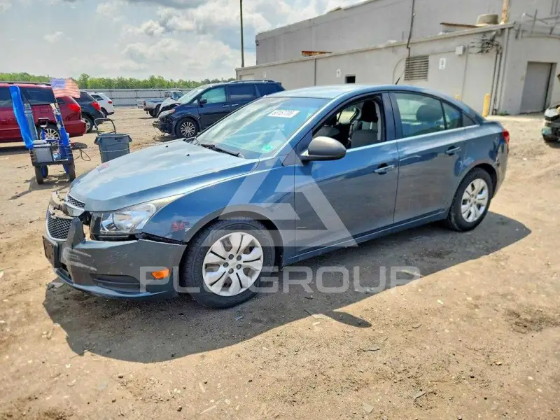 2012 Chevrolet Cruze фото
