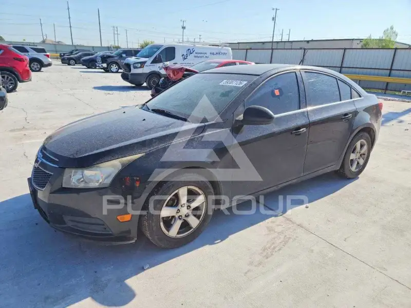 2012 Chevrolet Cruze фото