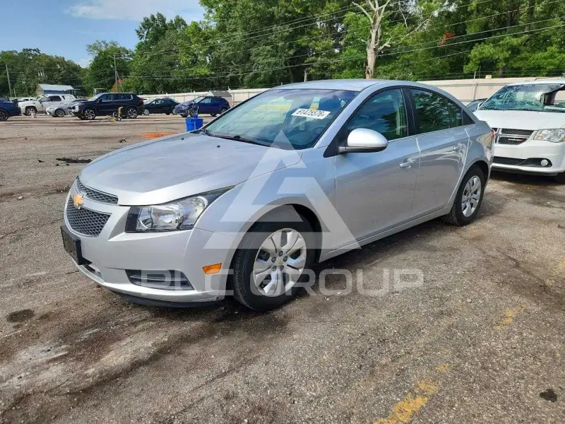 2012 Chevrolet Cruze фото