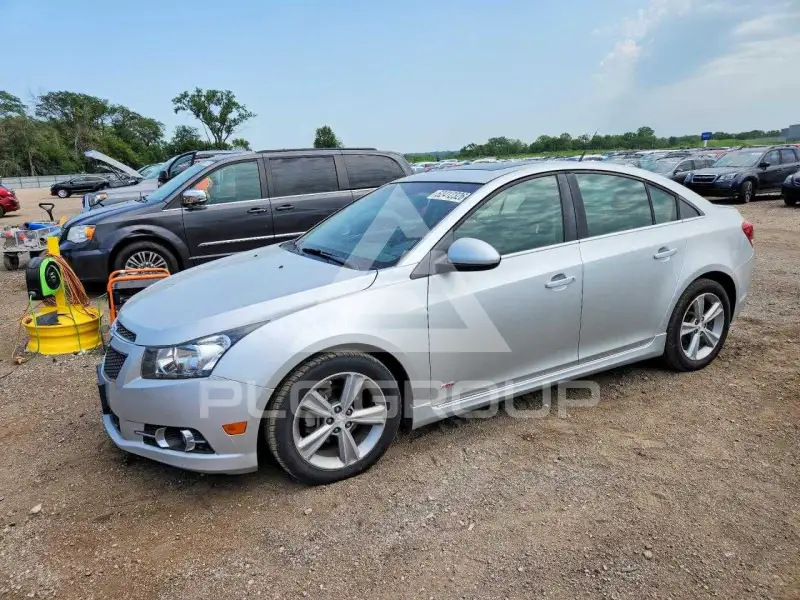 2012 Chevrolet Cruze photo