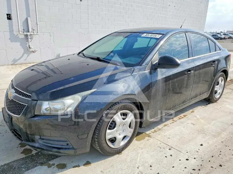 2012 Chevrolet Cruze photo