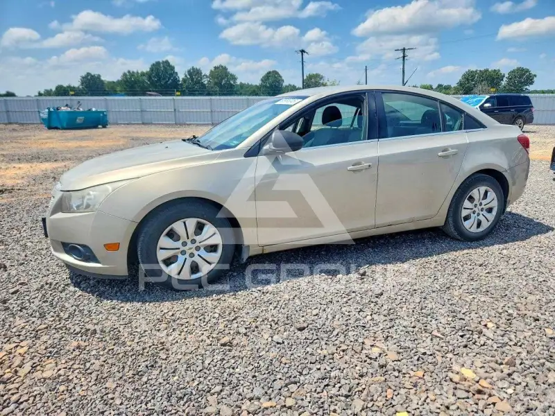 2012 Chevrolet Cruze фото