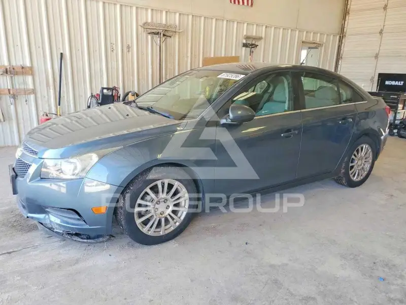2012 Chevrolet Cruze photo