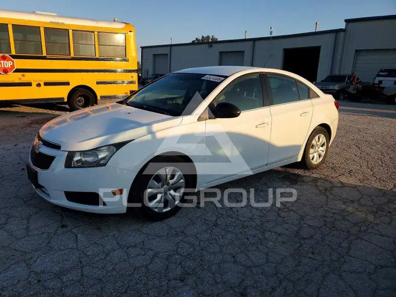 2012 Chevrolet Cruze фото