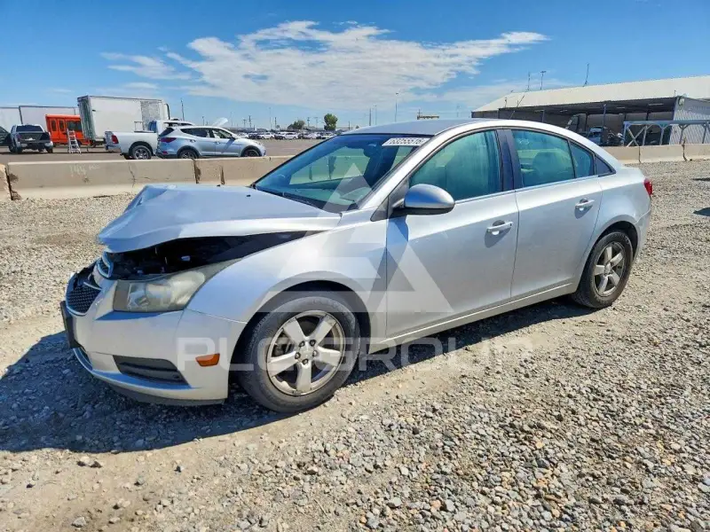 2012 Chevrolet Cruze photo