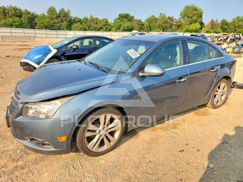 2012 Chevrolet Cruze photo