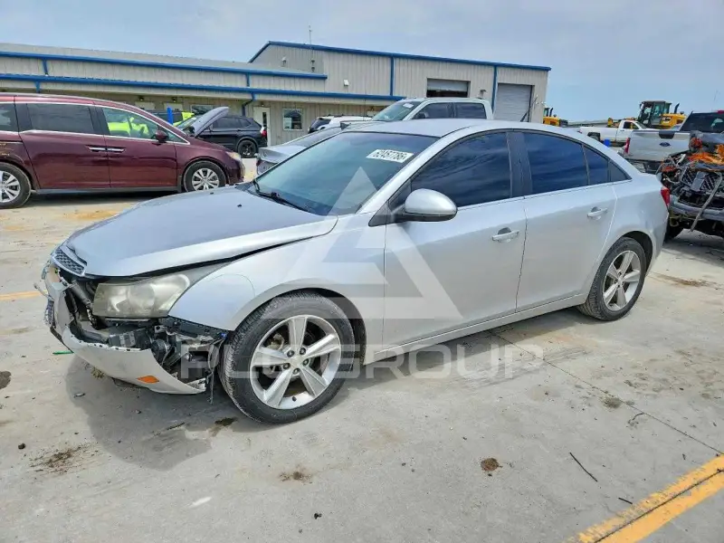 2012 Chevrolet Cruze photo