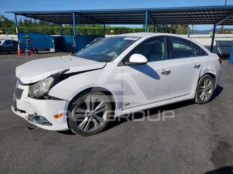 2012 Chevrolet Cruze фото