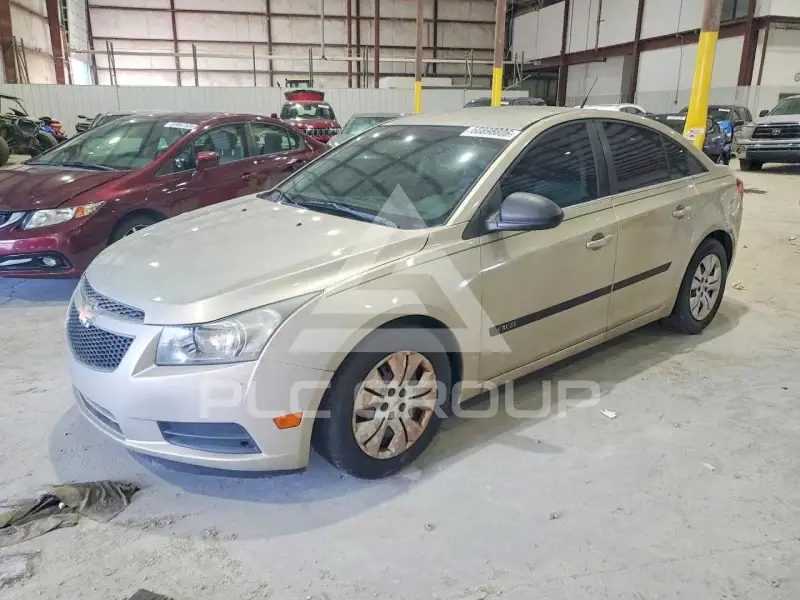2012 Chevrolet Cruze фото