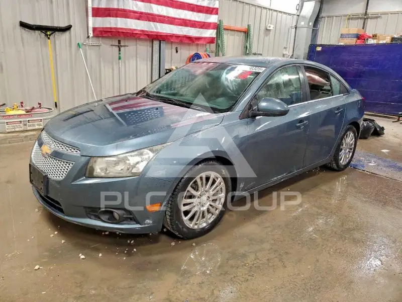 2012 Chevrolet Cruze фото