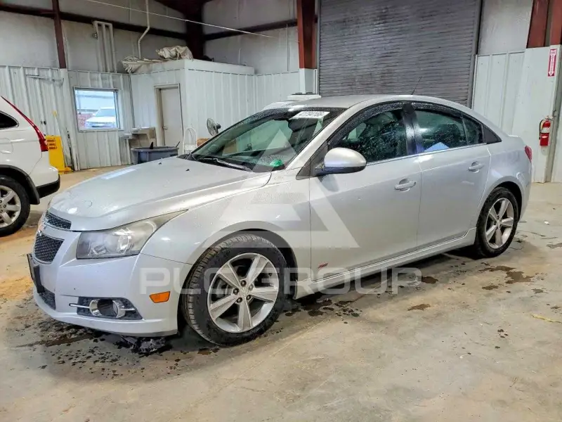 2012 Chevrolet Cruze фото