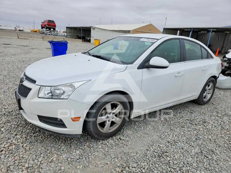 2012 Chevrolet Cruze photo