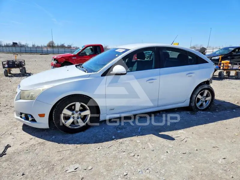 2012 Chevrolet Cruze фото